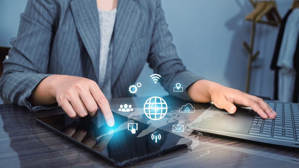 Wifi marketing giúp doanh nghiệp đến gần hơn với khách hàng.